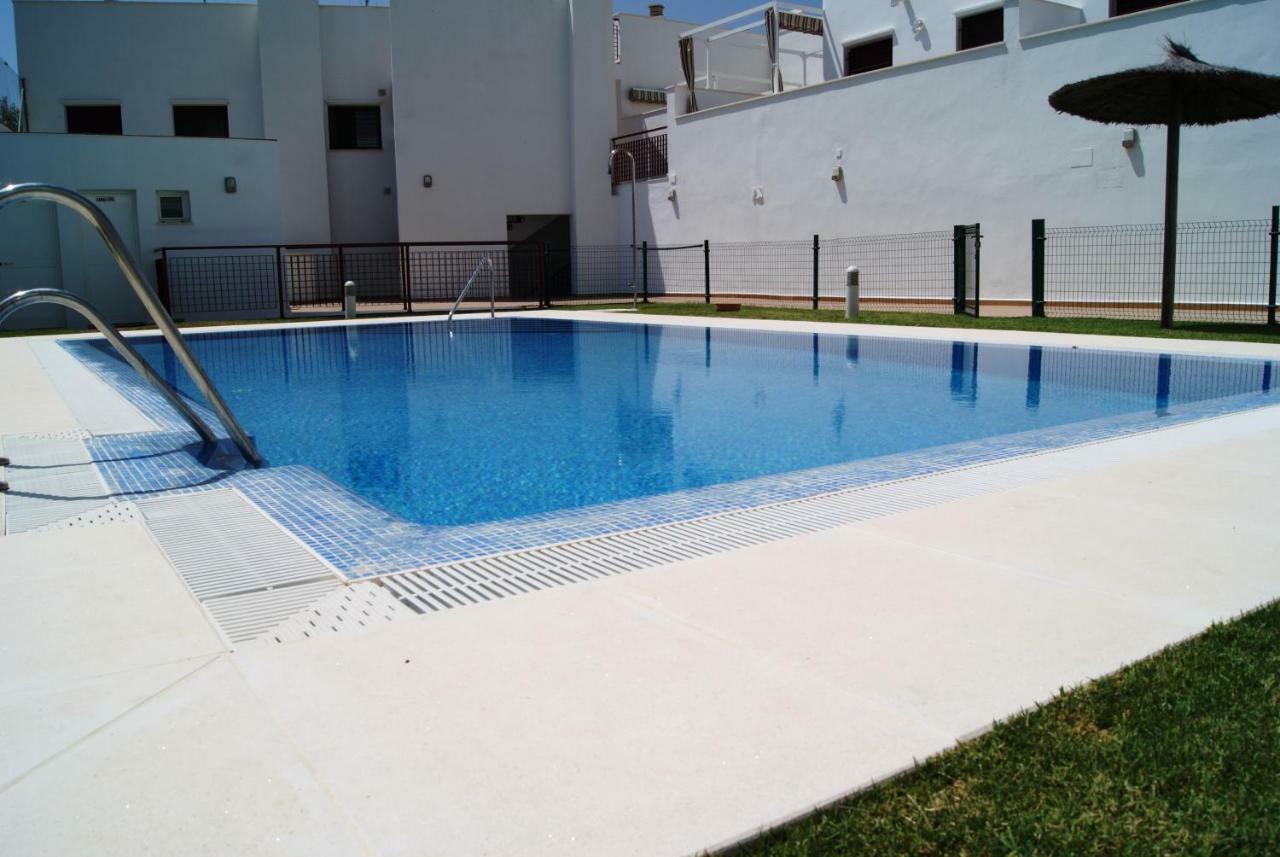 Apartamento Tirma Conil Conil De La Frontera Exterior foto